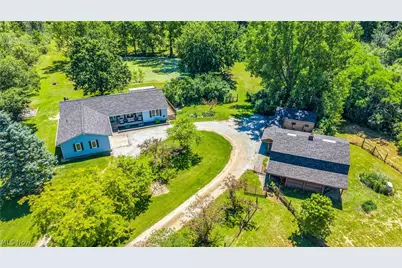 6827 Wooster Pike, Medina, OH 44256 - Photo 1