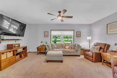 6827 Wooster Pike, Medina, OH 44256 - Photo 12