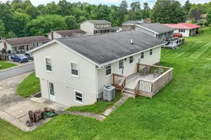 135 Pine Ln, Barnesville, OH 43713 - Photo 4