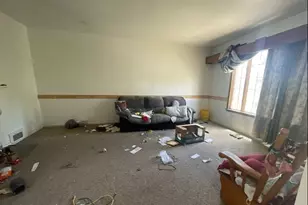 109 E North St, Cadiz, OH 43907 - Photo 8
