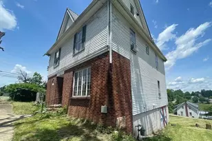 109 E North St, Cadiz, OH 43907 - Photo 4
