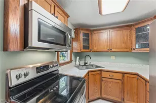 154 Fairfield Rd, Avon Lake, OH 44012 - Photo 16