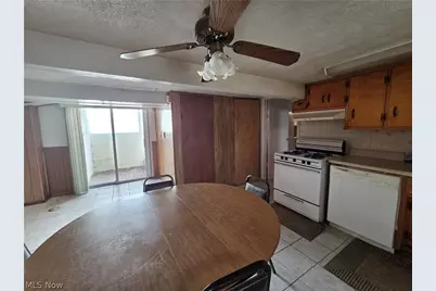 636 Lincoln Avenue, Struthers, OH 44471 - Photo 24