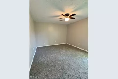 975 Substation Road, Brunswick, OH 44212 - Photo 12