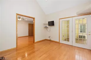 502 Farr Ave, Wadsworth, OH 44281 - Photo 14