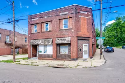 1932 Manchester Road, Akron, OH 44314 - Photo 2