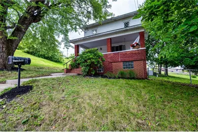 428 Mildred Avenue, Weirton, WV 26062 - Photo 4