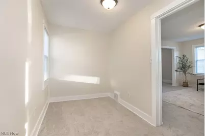 12617 Hirst Avenue, Loveland, OH 44135 - Photo 6