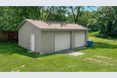 1640 Lockwood Road, Barberton, OH 44203 - Photo 4