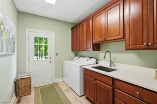 312 Aberdeen Ln, Aurora, OH 44202 - Photo 16