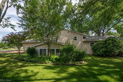 942 El Dorado Drive, Akron, OH 44319 - Photo 28