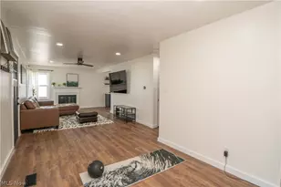2388 14th St, Cuyahoga Falls, OH 44223 - Photo 8