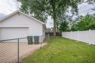 2388 14th St, Cuyahoga Falls, OH 44223 - Photo 22