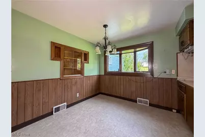 53 Memorial Circle, Campbell, OH 44405 - Photo 8