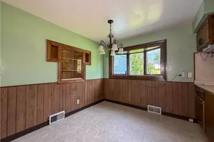 53 Memorial Cir, Campbell, OH 44405 - Photo 8