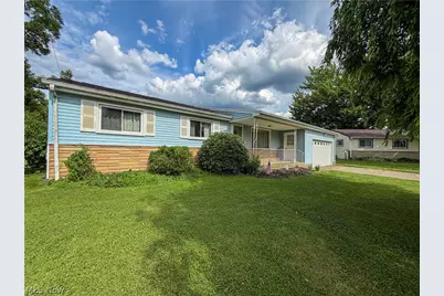 53 Memorial Circle, Campbell, OH 44405 - Photo 2