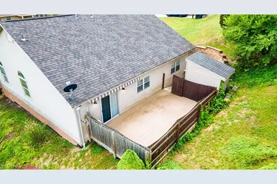 139 Karen Way, Weirton, WV 26062 - Photo 18