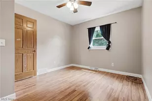 8694 Lansdale Ave NW, North Canton, OH 44720 - Photo 16