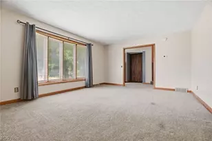 8694 Lansdale Ave NW, North Canton, OH 44720 - Photo 8