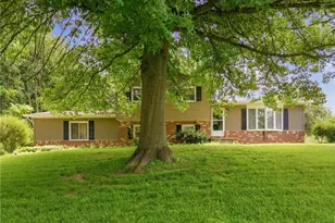 8694 Lansdale Ave NW, North Canton, OH 44720 - Photo 2