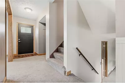 8694 Lansdale Avenue NW, North Canton, OH 44720 - Photo 6