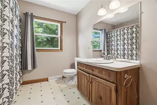 8694 Lansdale Ave NW, North Canton, OH 44720 - Photo 18