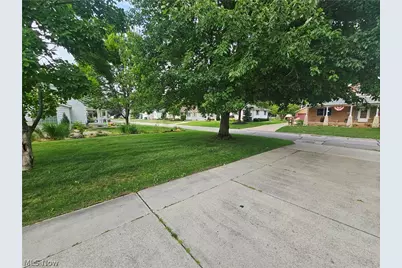 242 Sunset Road, Avon Lake, OH 44012 - Photo 50