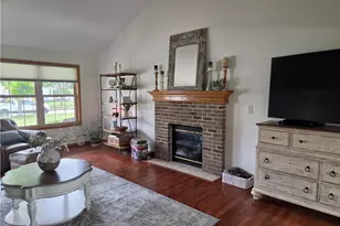578 Parkside Reserve St, Wellington, OH 44090 - Photo 8