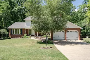 8515 Scenicridge Ave NW, Clinton, OH 44216 - Photo 2