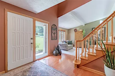 8515 Scenicridge Avenue NW, Clinton, OH 44216 - Photo 4