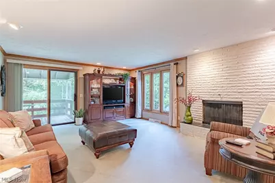 8515 Scenicridge Avenue NW, Clinton, OH 44216 - Photo 12