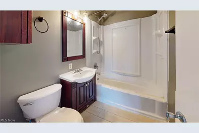 30008 Mildred Street, Willowick, OH 44095 - Photo 14