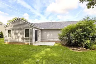 1933 Candlewood Dr, Avon, OH 44011 - Photo 4
