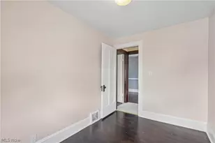14606 Bartter Ave, Loveland, OH 44111 - Photo 32