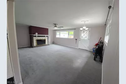 3054 Sterling Road, Lorain, OH 44052 - Photo 14