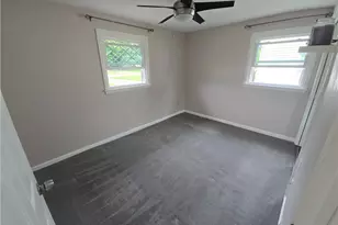 3054 Sterling Rd, Lorain, OH 44052 - Photo 18