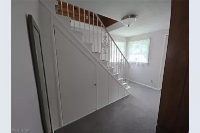 3054 Sterling Road, Lorain, OH 44052 - Photo 28