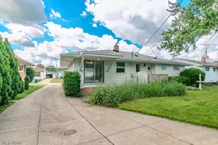73 E Parkleigh Dr, Green Hills, OH 44131 - Photo 30
