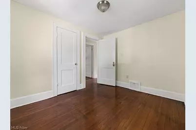 577 Eastland Avenue, Akron, OH 44305 - Photo 26