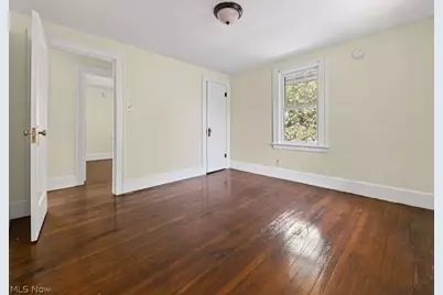 577 Eastland Avenue, Akron, OH 44305 - Photo 24