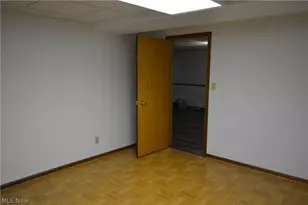 10 Hawthorne Dr, Norwalk, OH 44857 - Photo 36