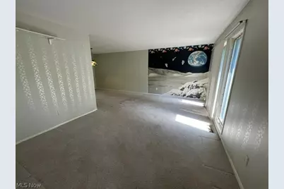 6167 Oakwood Circle, North Ridgeville, OH 44039 - Photo 2