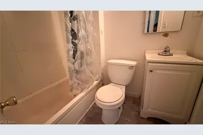 12607 Watterson Avenue, Loveland, OH 44105 - Photo 6