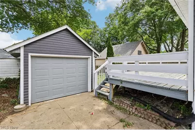 133 E North Street, Wadsworth, OH 44281 - Photo 32