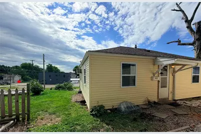 939 Blue Avenue, Zanesville, OH 43701 - Photo 26