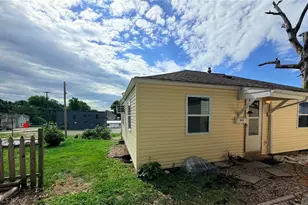 939 Blue Ave, Zanesville, OH 43701 - Photo 26