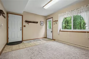 669 Westridge Rd, Akron, OH 44333 - Photo 20
