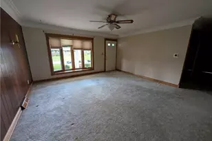 2543 Burlingham Dr, Ashtabula, OH 44004 - Photo 2