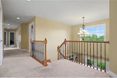 1933 Rock Creek S, Akron, OH 44333 - Photo 24