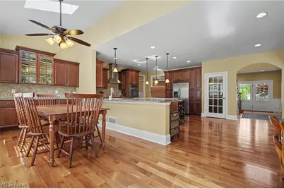 1933 Rock Creek S, Akron, OH 44333 - Photo 16